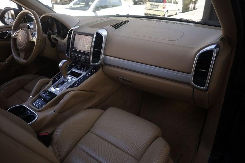 Porsche Cayenne Turbo Tetto Panoramico Unicoproprietario