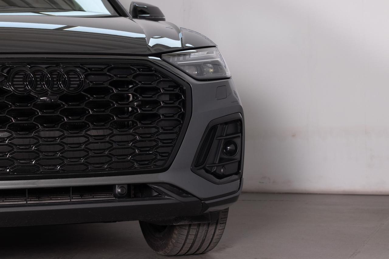 Audi Q5 Sportback 40 Tdi Quattro S-line Black Identity 204