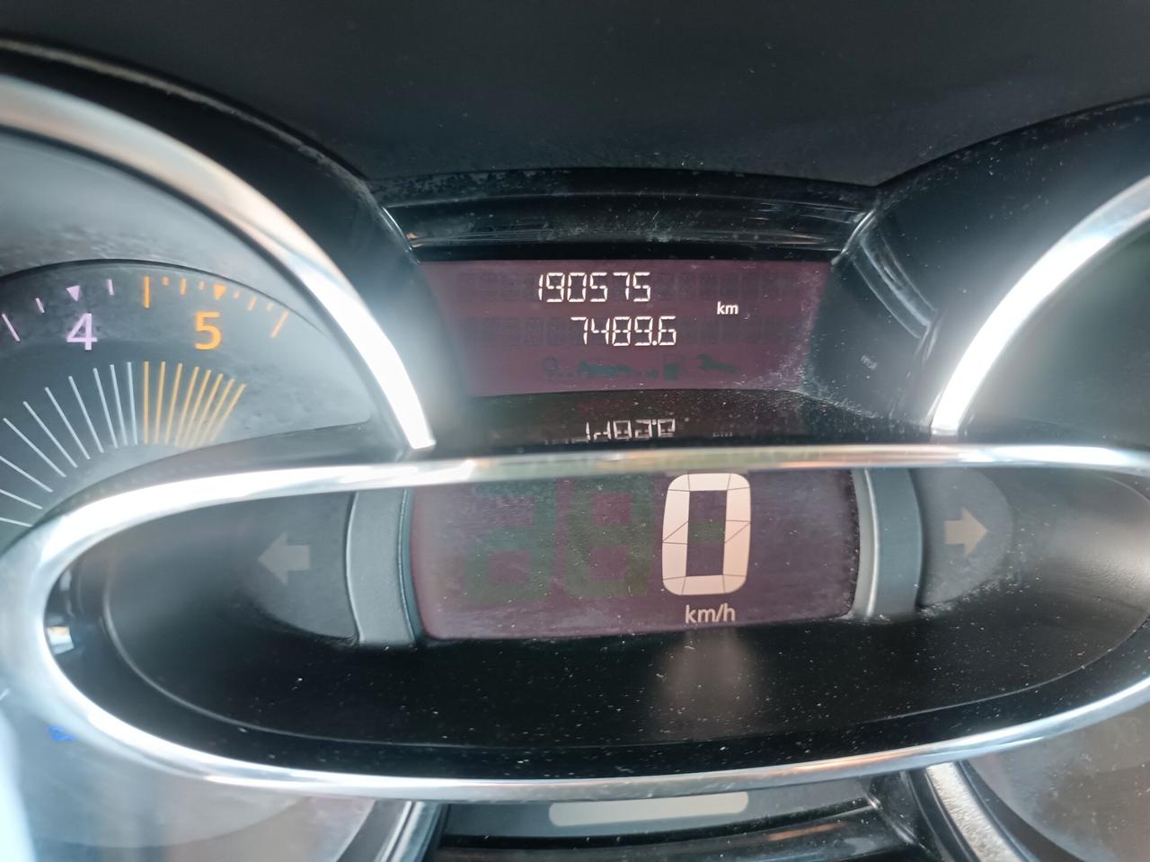 Renault Clio Sporter 1.5 dCi 8V 75CV Costume National