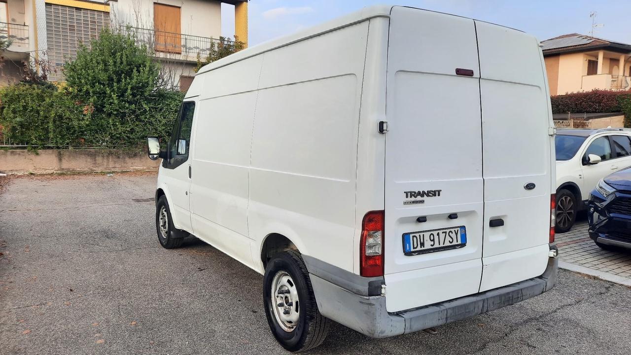 Ford Transit L2H2 2009