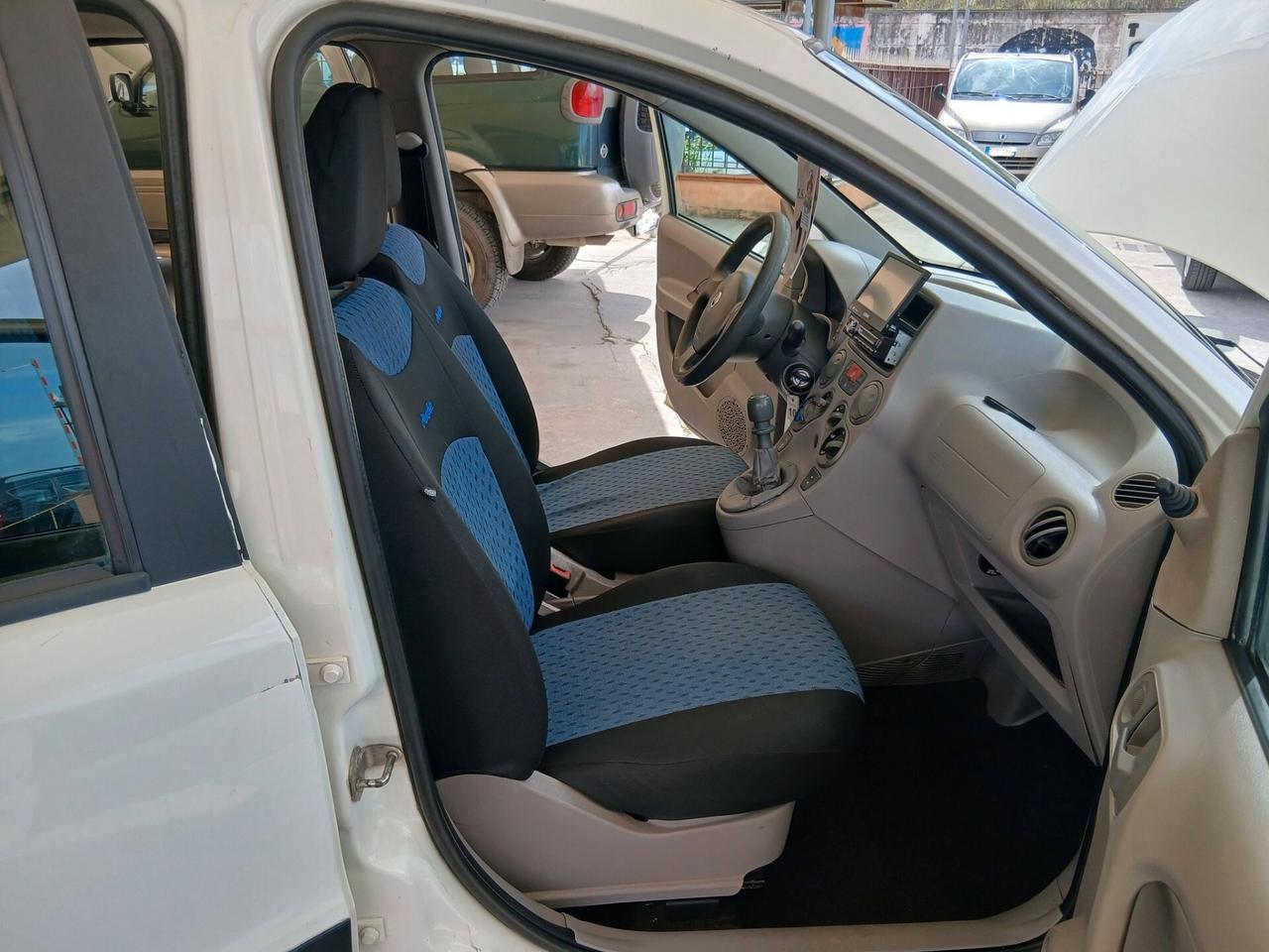 Fiat Panda 1.1 benzina autocarro full 05