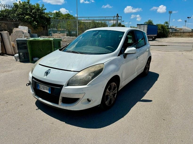 Renault Scenic Scénic X-Mod 1.5 dCi 110CV Luxe