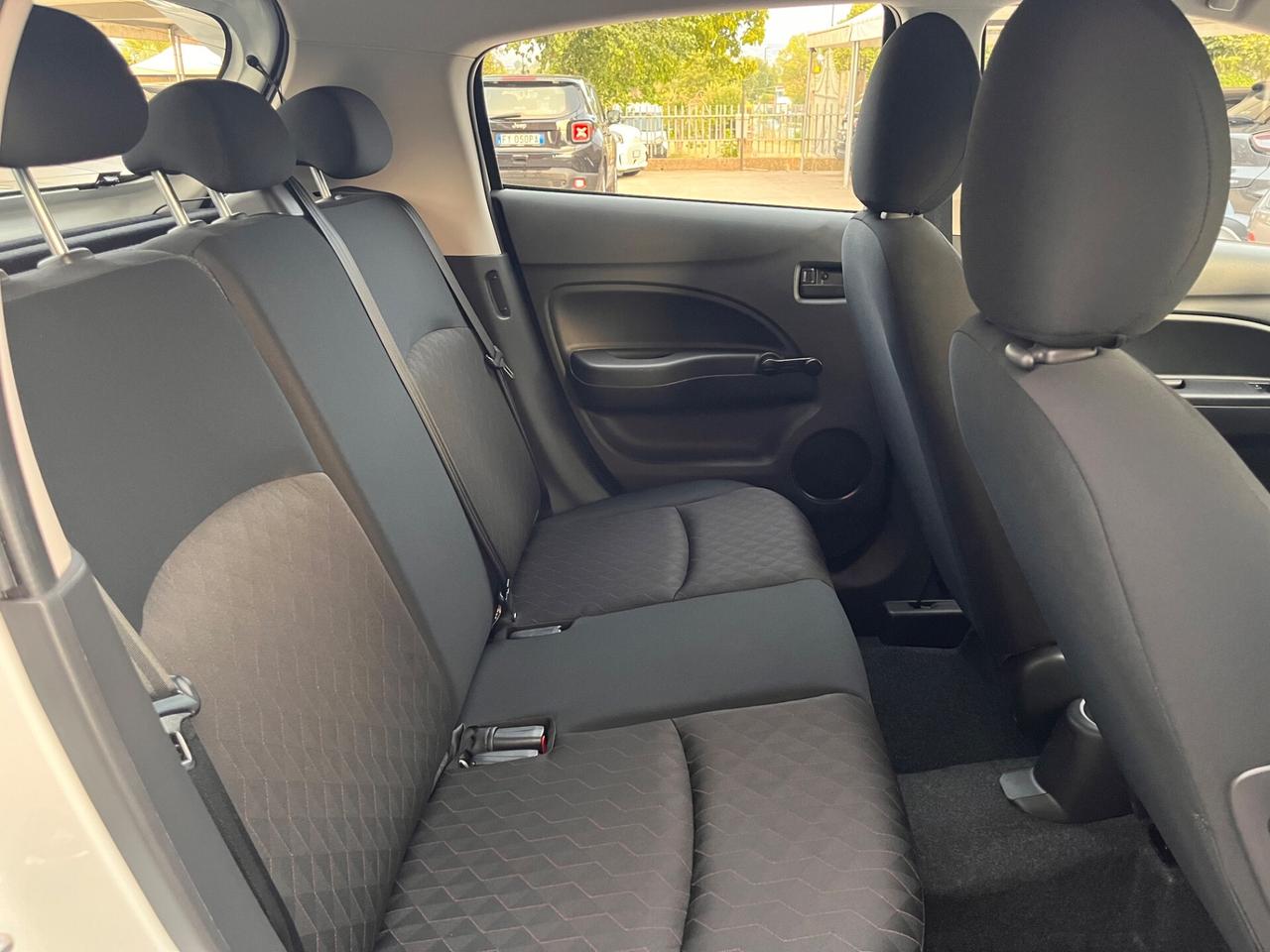 Mitsubishi Space Star 1.2 Benzina Invite