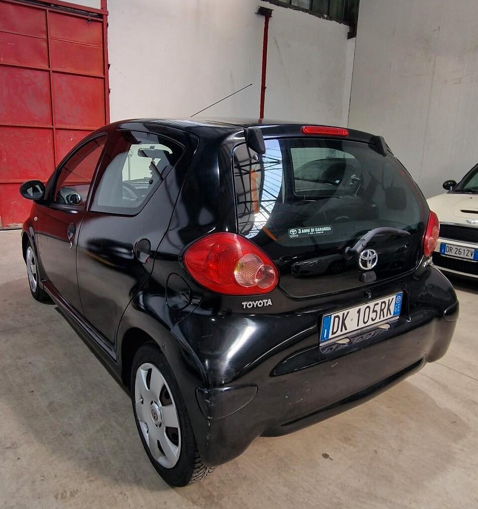 Toyota Aygo 1.0 12V VVT-i 5 porte