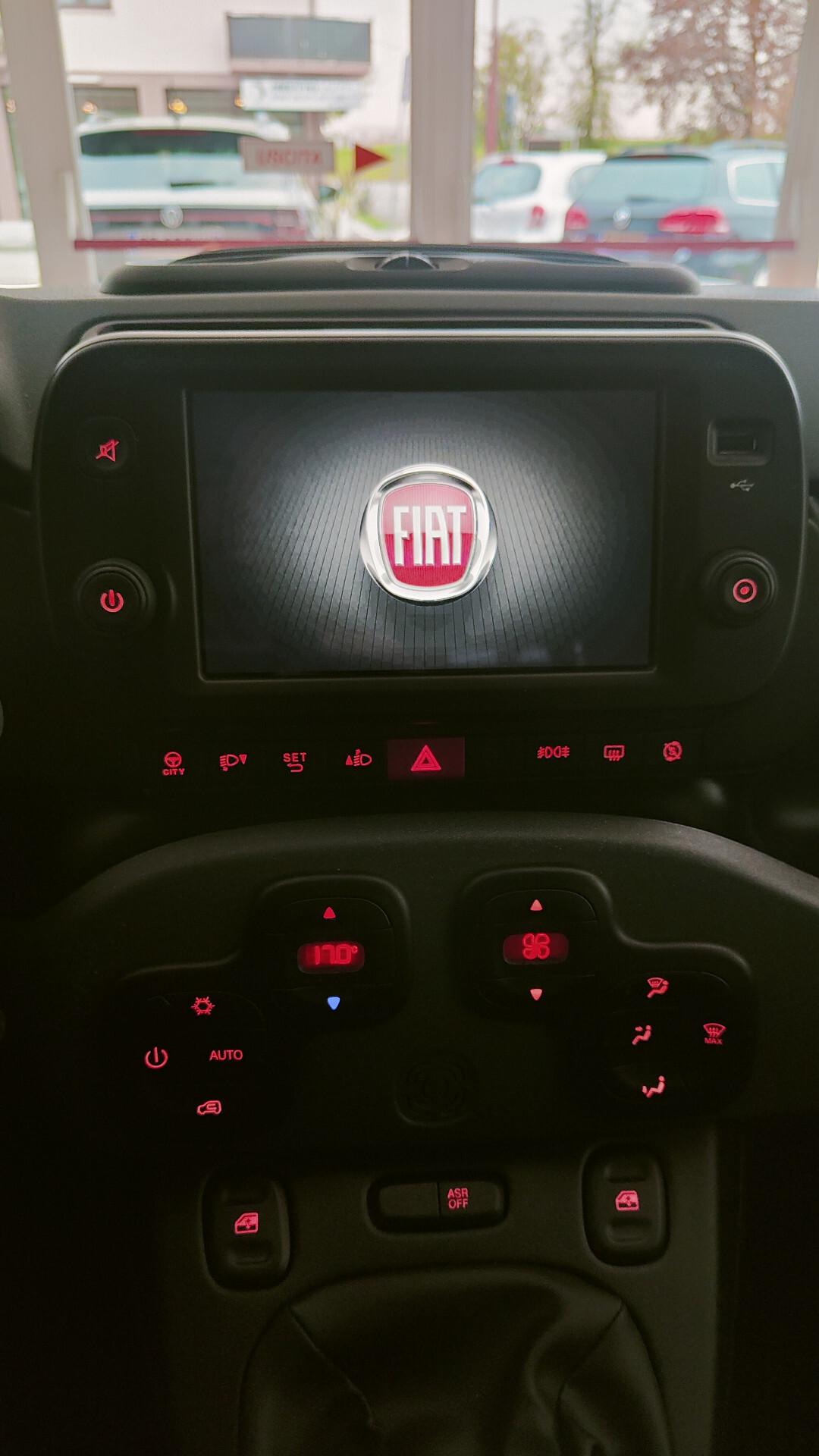 Fiat Panda 1.0 FireFly S&S Hybrid City Cross