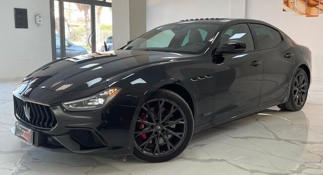 Maserati Ghibli V6 Diesel 275 CV Gransport Black Edition