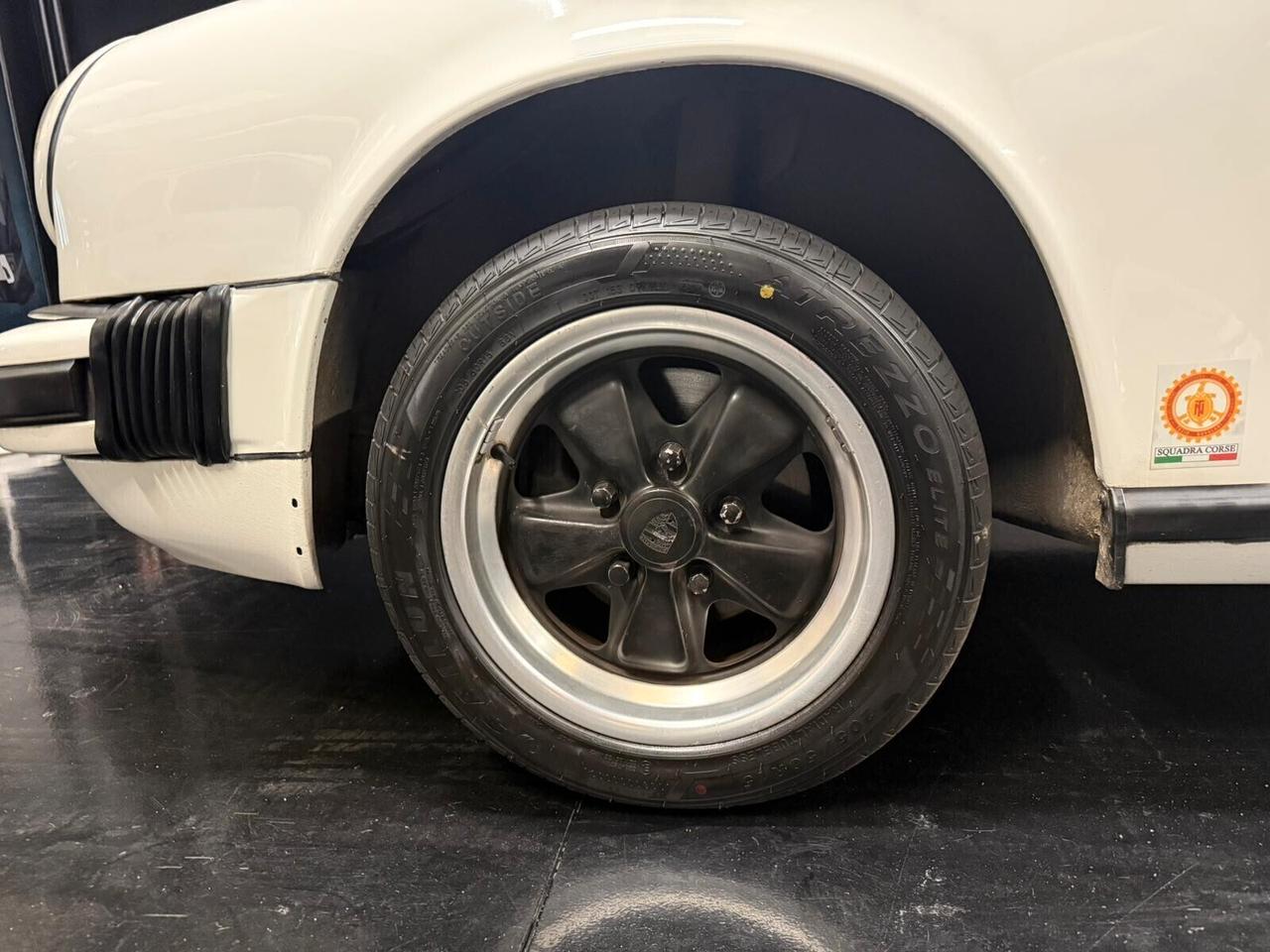 Porsche Carrera 911 2700 Targa