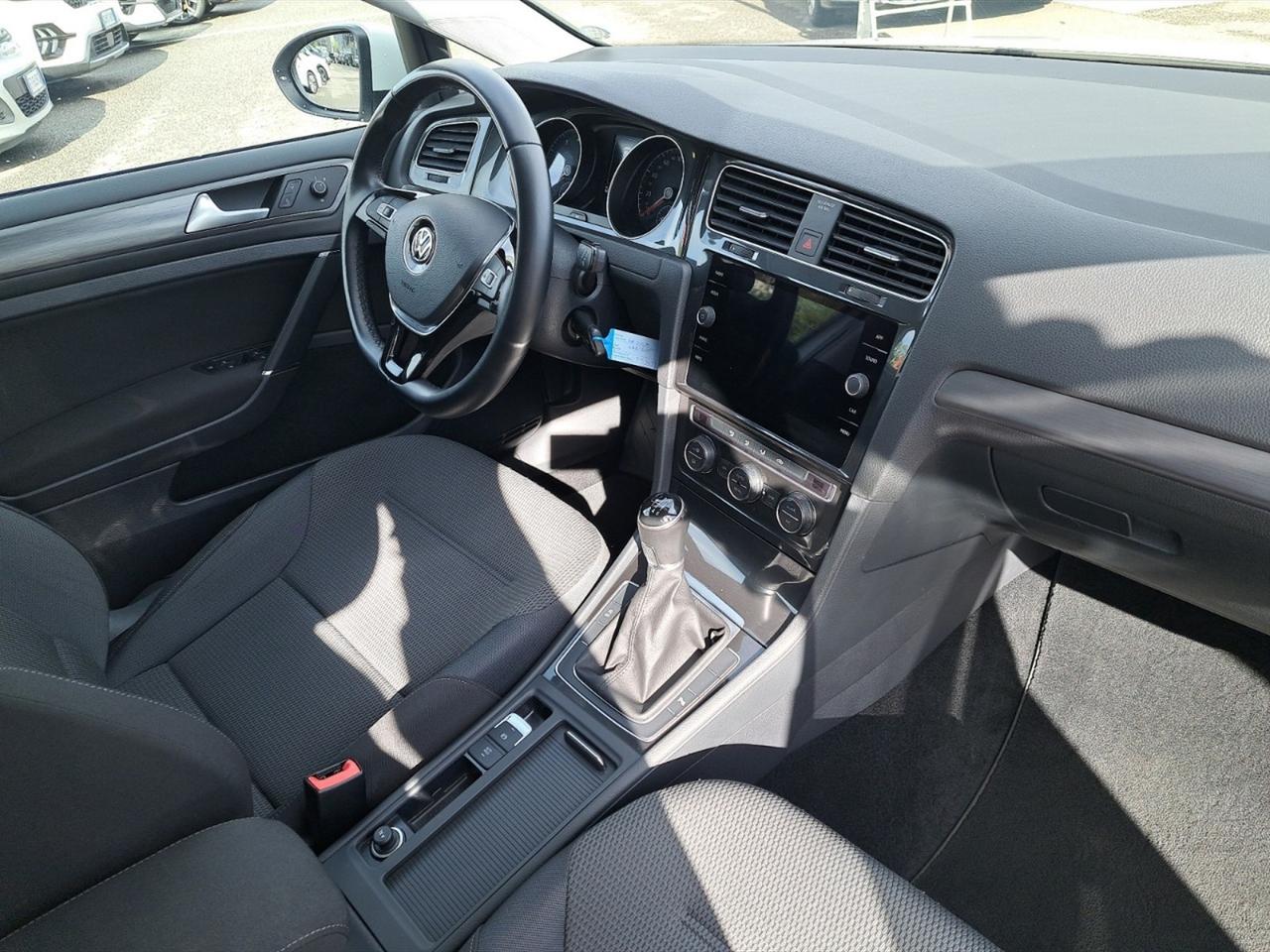 Volkswagen Golf variant 1.0 tsi business 115cv