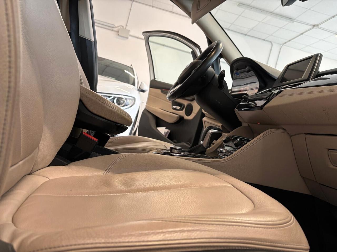 Bmw 216 d Active Tourer LUXURY Aut. UNICO PR.