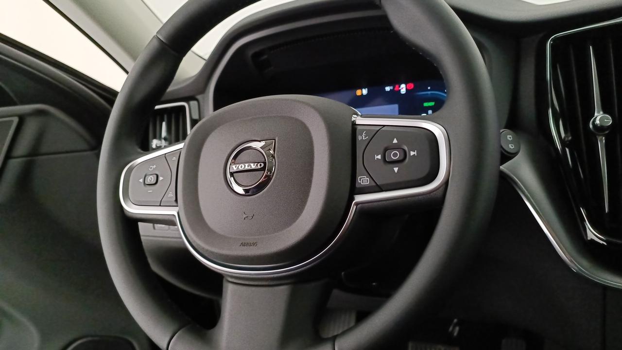 VOLVO XC60 2.0 t6 phev Core awd auto