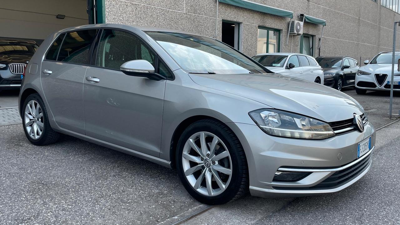 VOLKSWAGEN GOLF 1.6 TDI EXECUTIVE BLUEMOTION TECHNOLOGY 116CV - VIRTUAL COCKPIT, CARPLAY, NEOPATENTATI