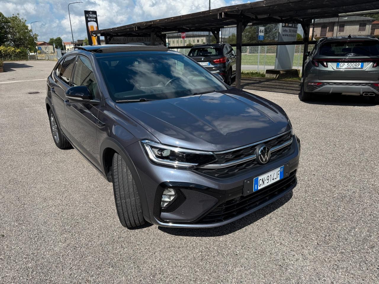 Volkswagen Taigo 1.0 tsi R-Line 110cv dsg TECH PACK . GARANZIA VOLKSWAGEN
