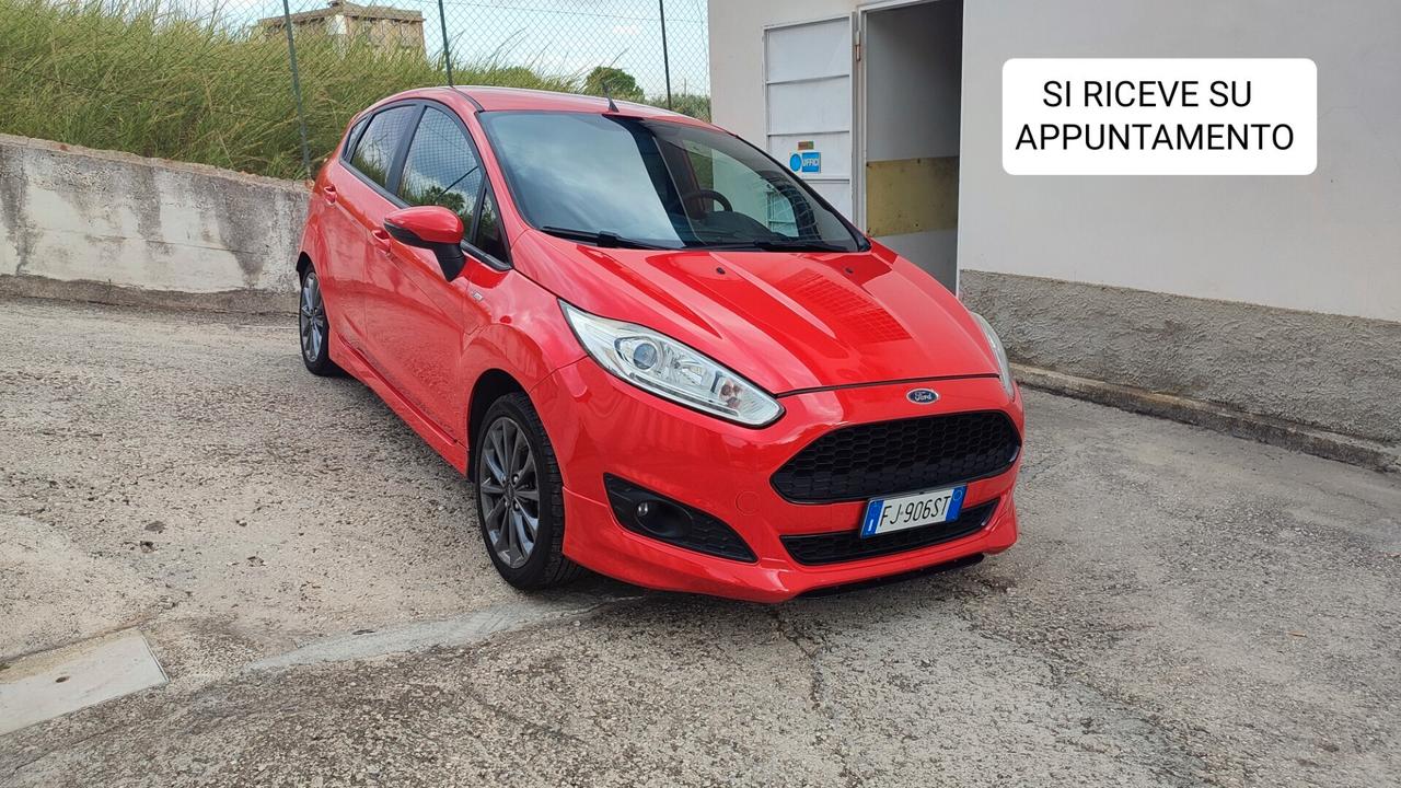 FORD FIESTA ST-LINE 75 cv