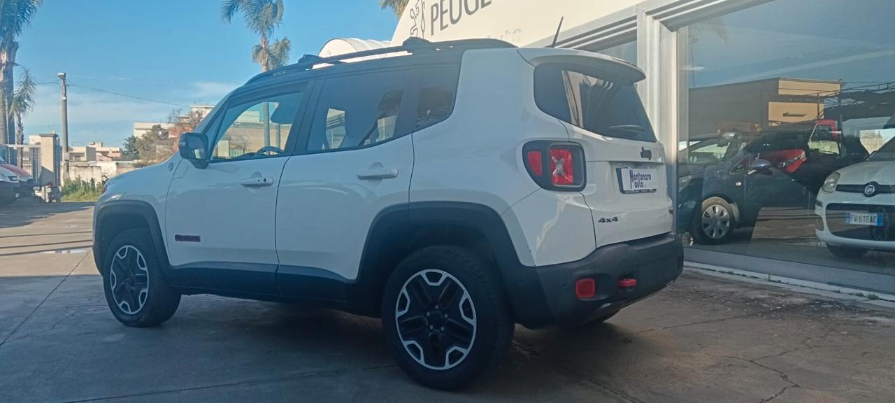Jeep Renegade 2.0 Mjt 170CV 4WD Active Drive Low Trailhawk