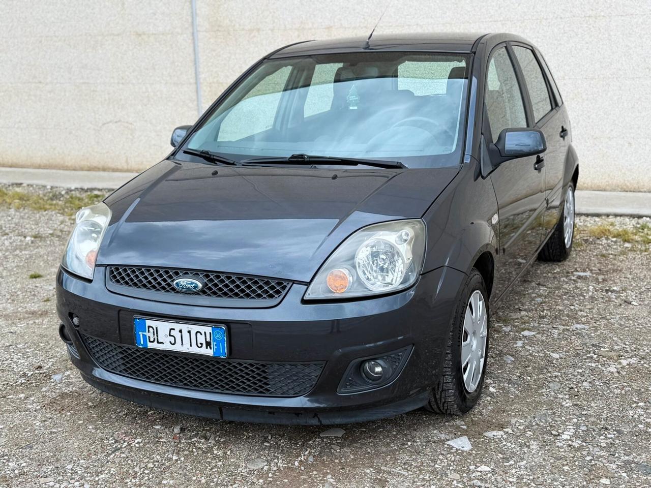 FORD FIESTA 1.2 BENZINA 75 CV