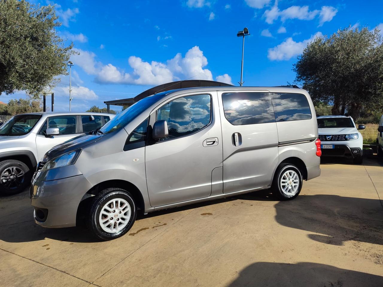 Nissan NV200 1.5 dCi 110CV Combi Efficient con pedana disabili