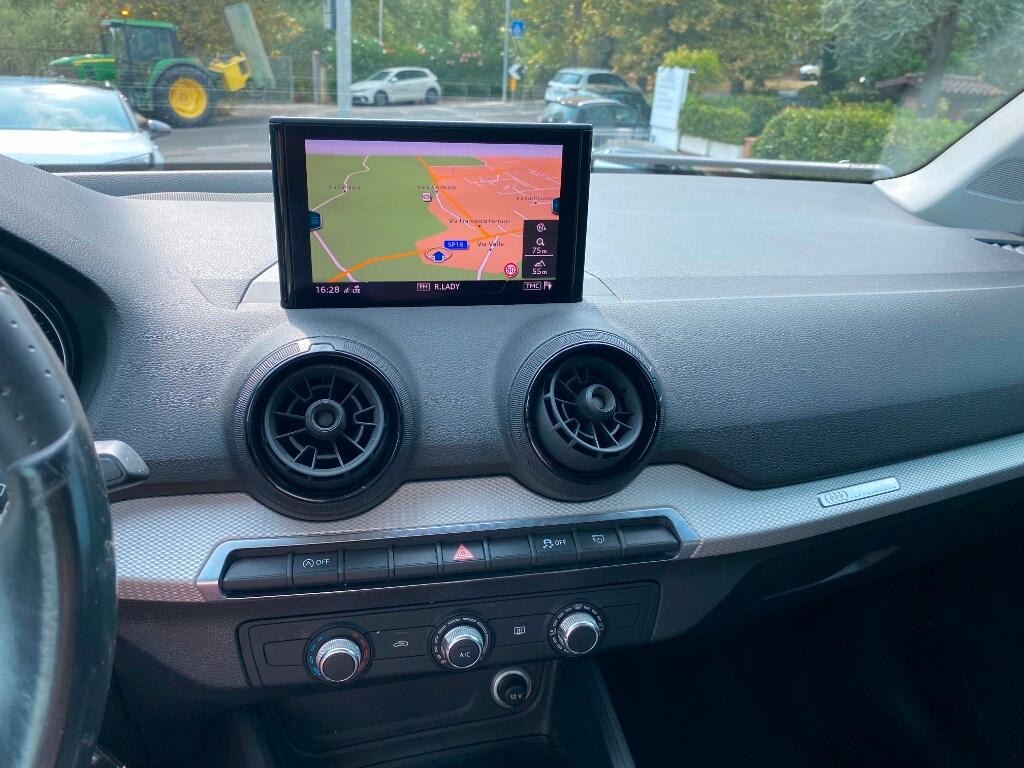 AUDI Q2 Q2 1.6 TDI Business