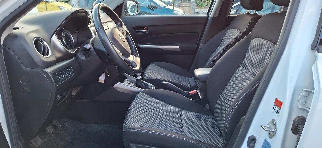 Suzuki Vitara 1.4 Hybrid Cool B/GPL