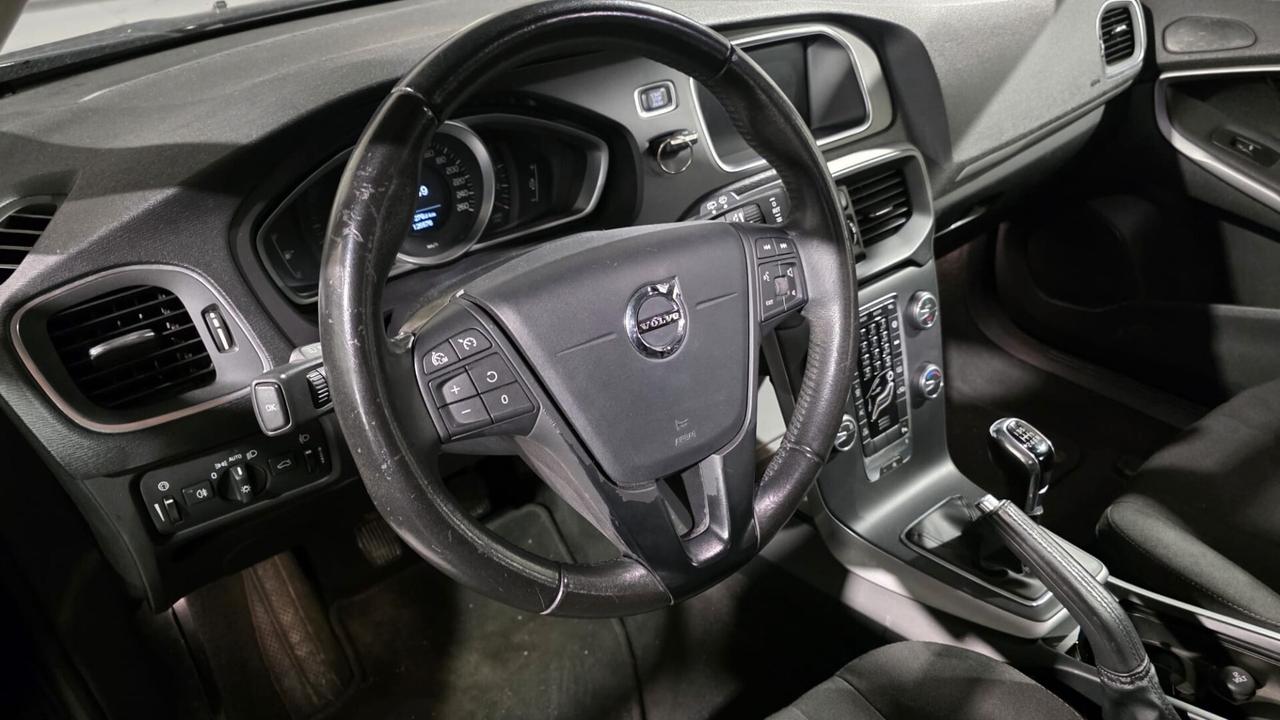 Volvo V40 D2 Business