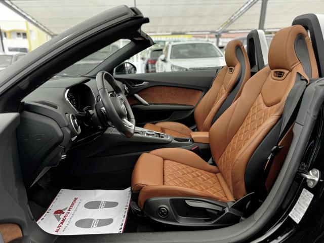AUDI TT Roadster 2.0 TFSI 230cv Quattro S-Tronic Design