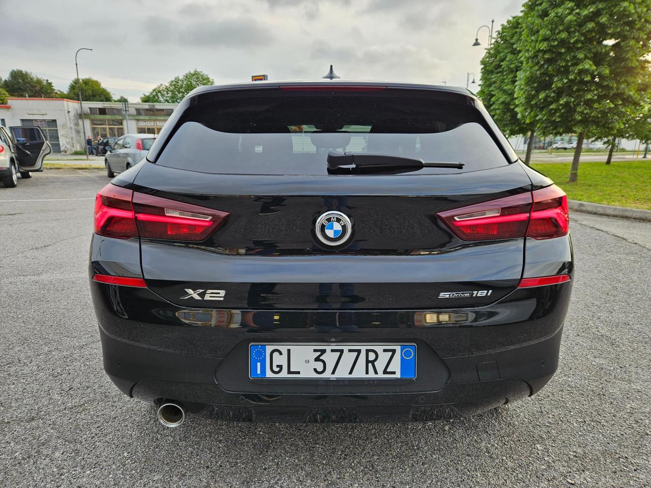BMW X2 sdrive18i 136cv