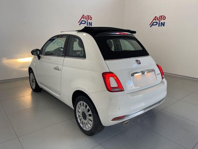 FIAT 500C 1.0 Hybrid Dolcevita