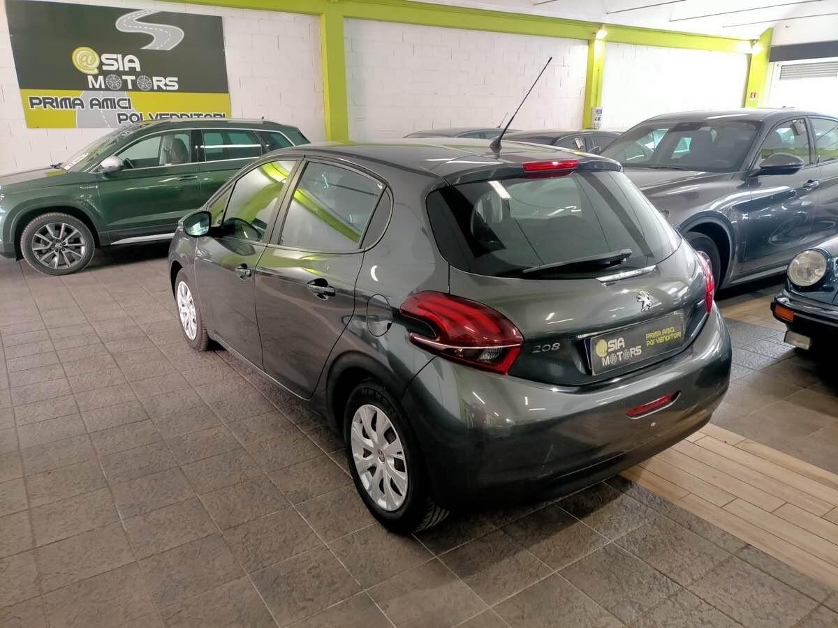 PEUGEOT 208 1.2