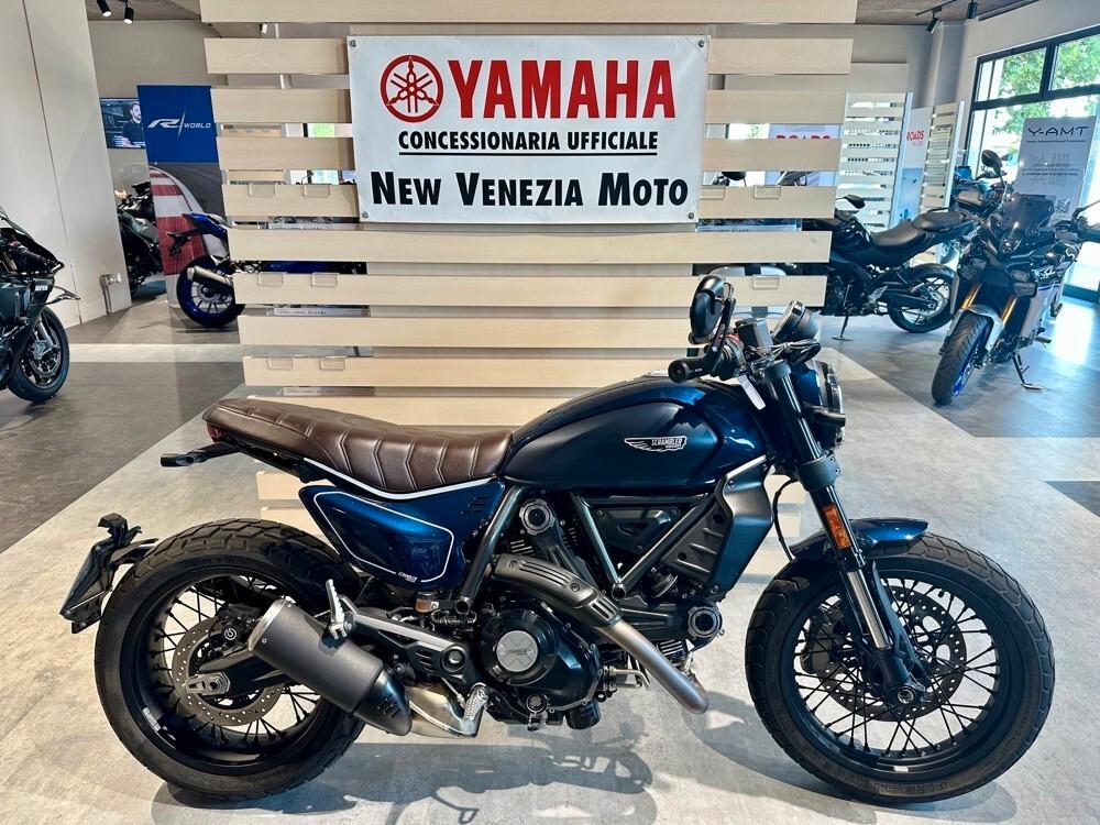 Ducati Scrambler Nightshift - 2025