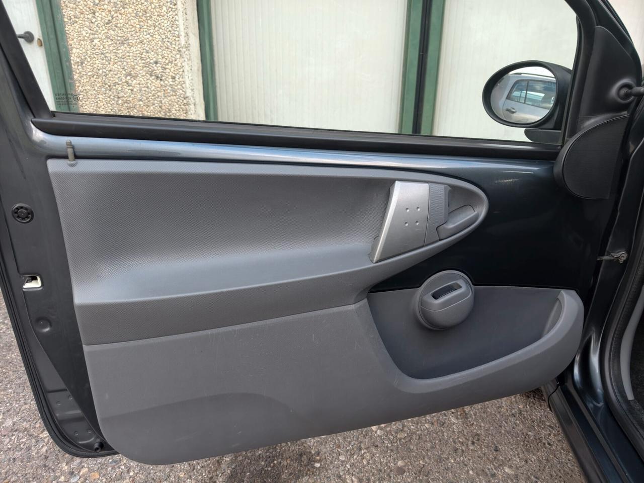 Citroen C1 1.0 BENZINA NEOPATENTATI 3 PORTE 2010