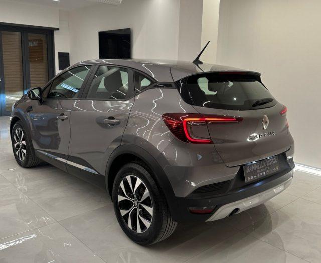 RENAULT Captur Blue dCi 115 CV EDC Business