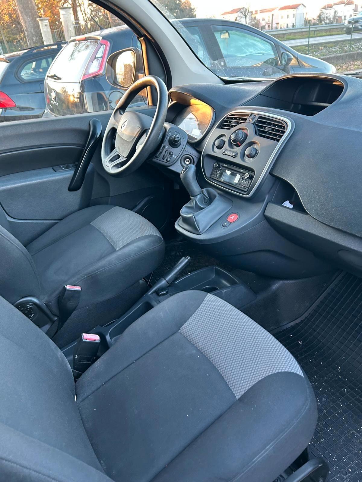 Renault Kangoo 1.5 dCi 75CV S&S 4p. Express Ice ok neo patentati