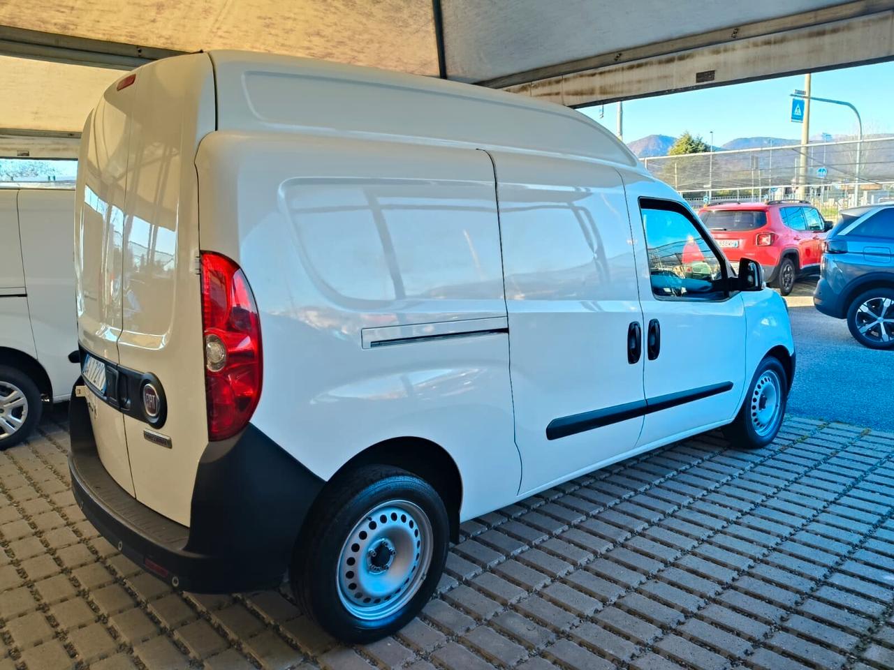 Fiat Doblo Doblò 1.6 MJT 105CV S&S PL-TA Cargo Maxi XL Business