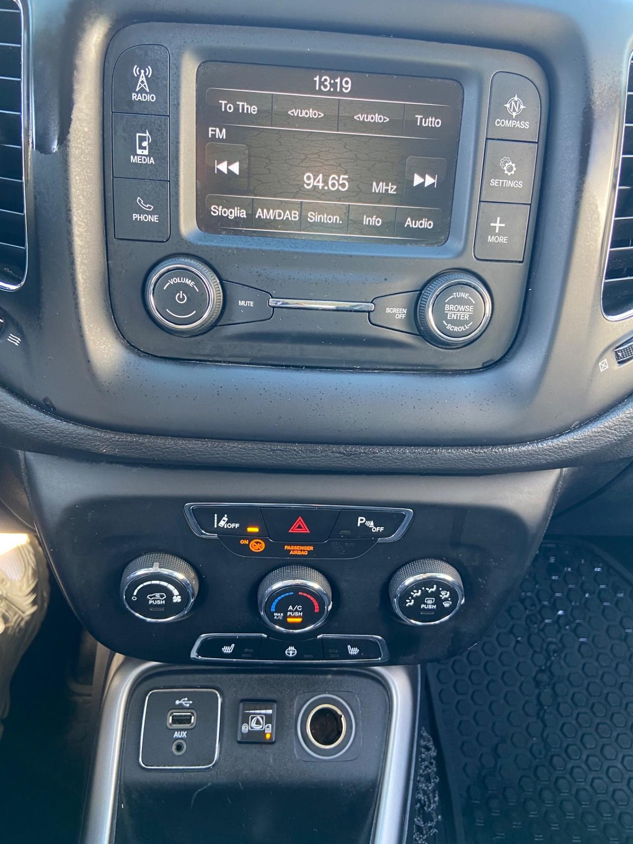 Jeep Compass 1.4 MultiAir 2WD Longitude Benz/gpl