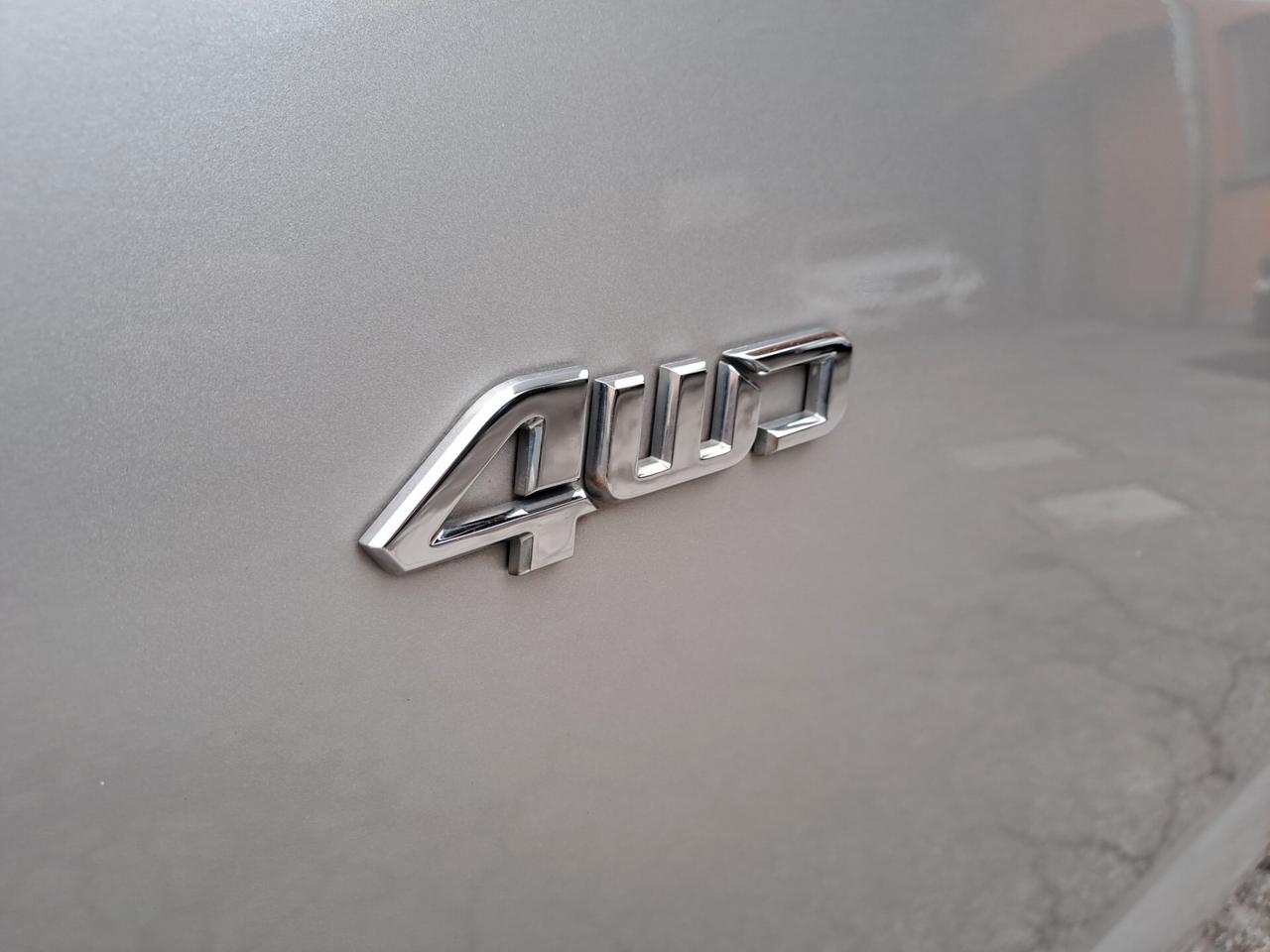 HYUNDAI TUCSON 2.0 BENZINA 4X4 ** DA VETRINA **