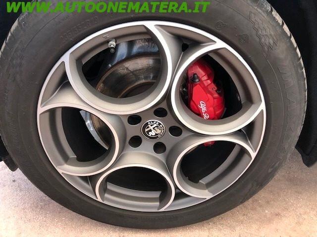 Alfa Romeo Stelvio 2.2 Turbodiesel 210CV Q4 Ti