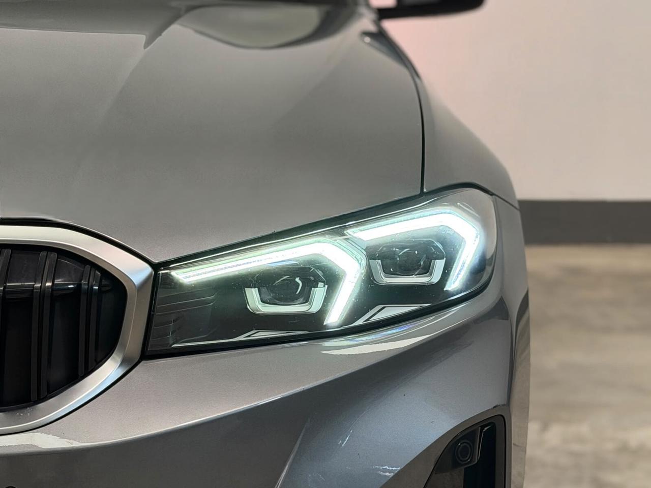 Bmw 318d 48V Touring