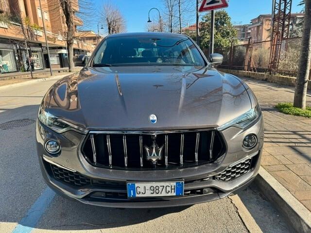 Maserati Levante 330 CV MHEV AWD GT