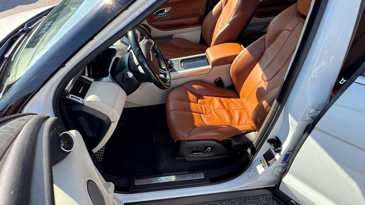 Land Rover Range Evoque 2.2 TD4 Coupé Prestige