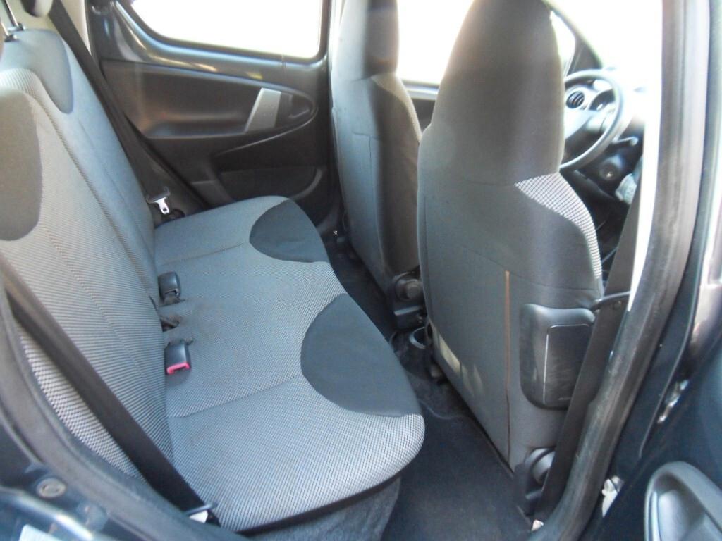 Toyota Aygo 1.0 12V VVT-i 5 porte Active