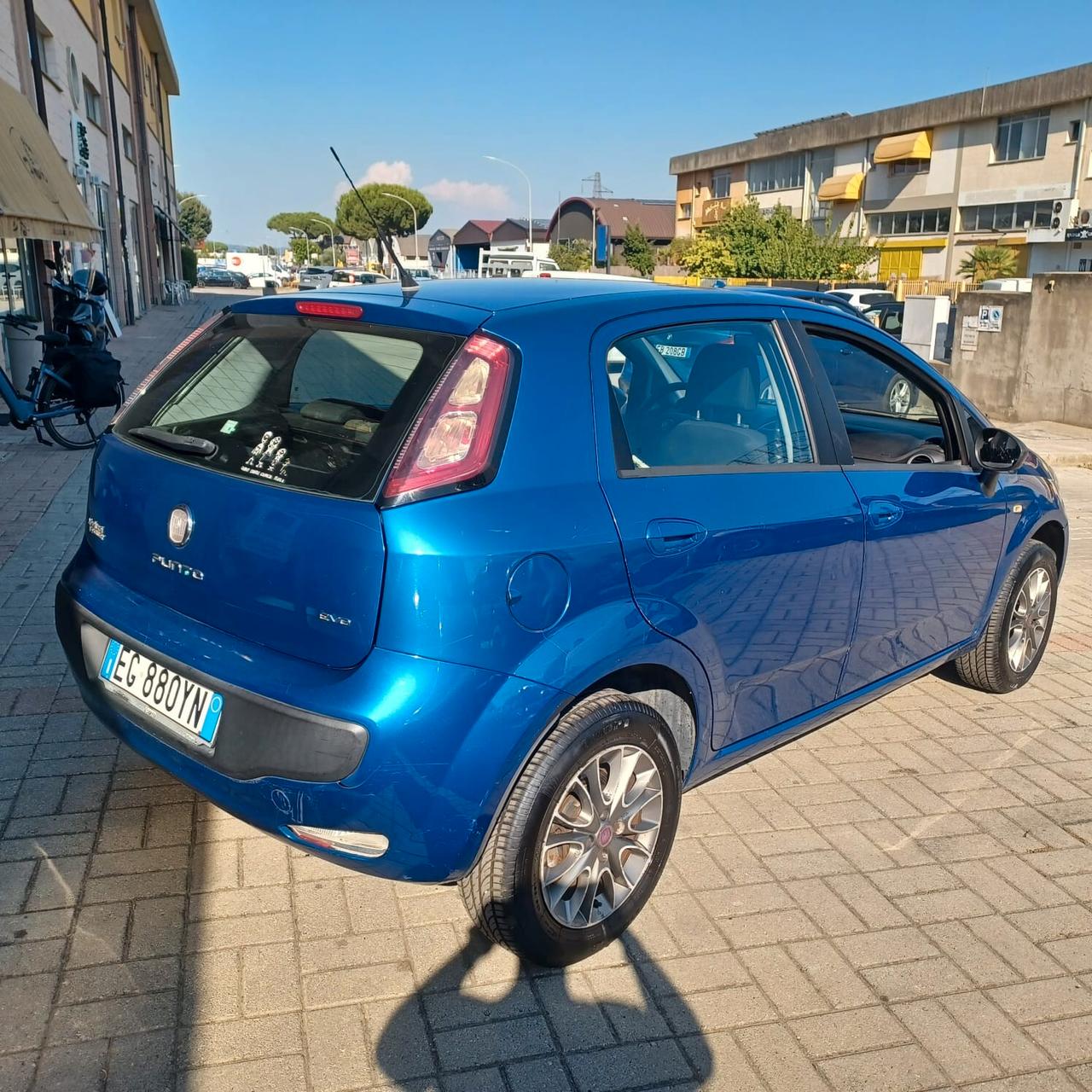 126628KM PUNTO EVO 1.4 NEOPATENTATI BEN CONSERVATA