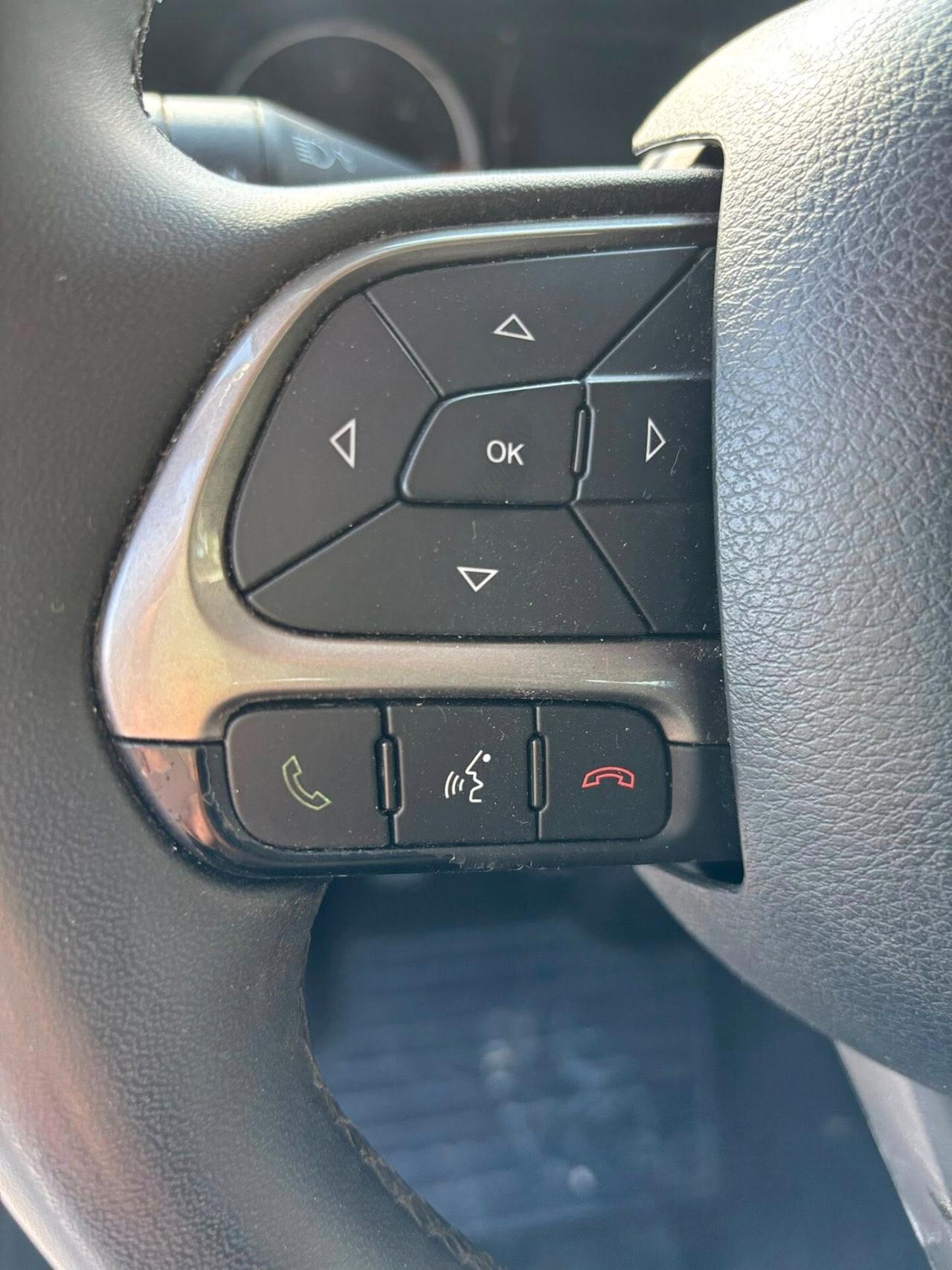 Jeep Renegade 1.6 Mjt 130 CV Longitude