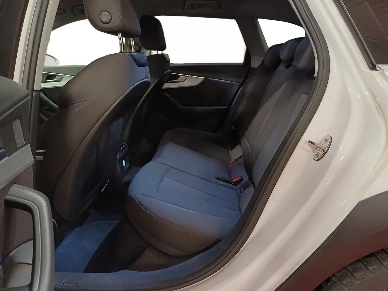 Audi A4 allroad 2.0 TDI 190 CV S tronic | da €393 al mese