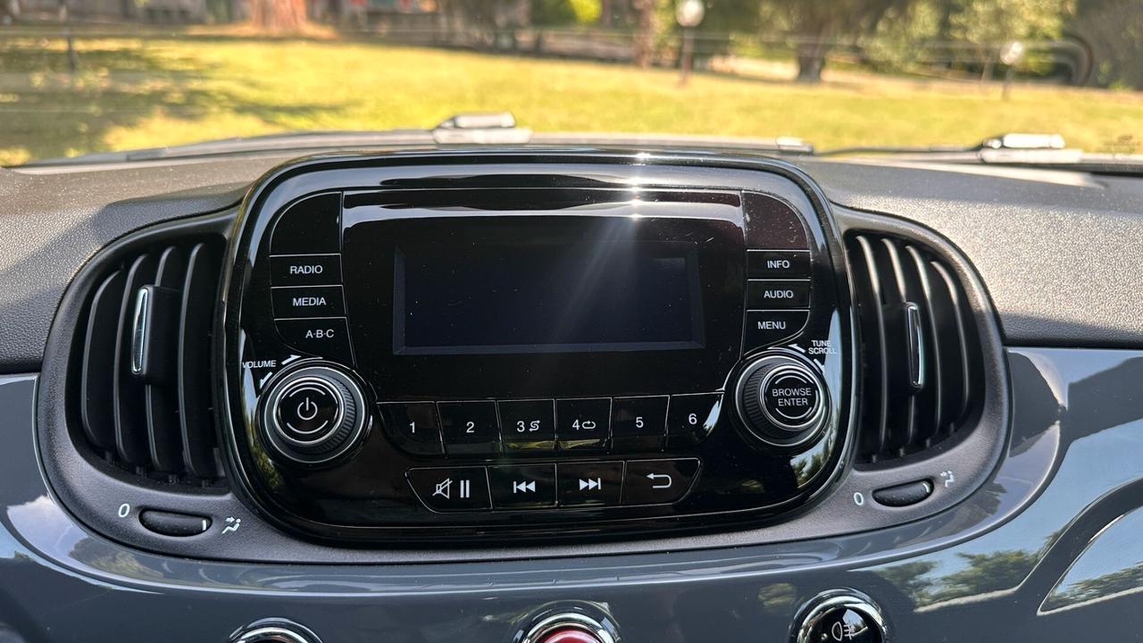 Fiat 500 1.0 Hybrid Dolcevita PRATICAMENTE NUOVA 2020 leggi testo