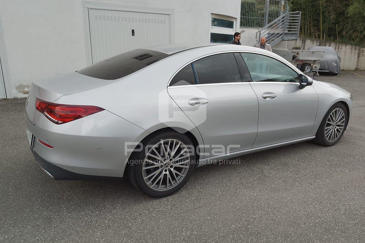 MERCEDES CLA 180 d Automatic Business