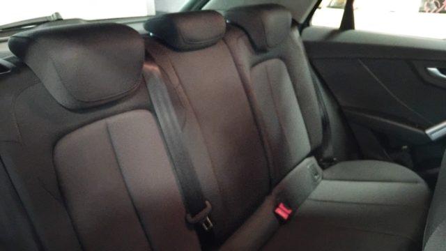 AUDI Q2 30 TFSI Business Advanced