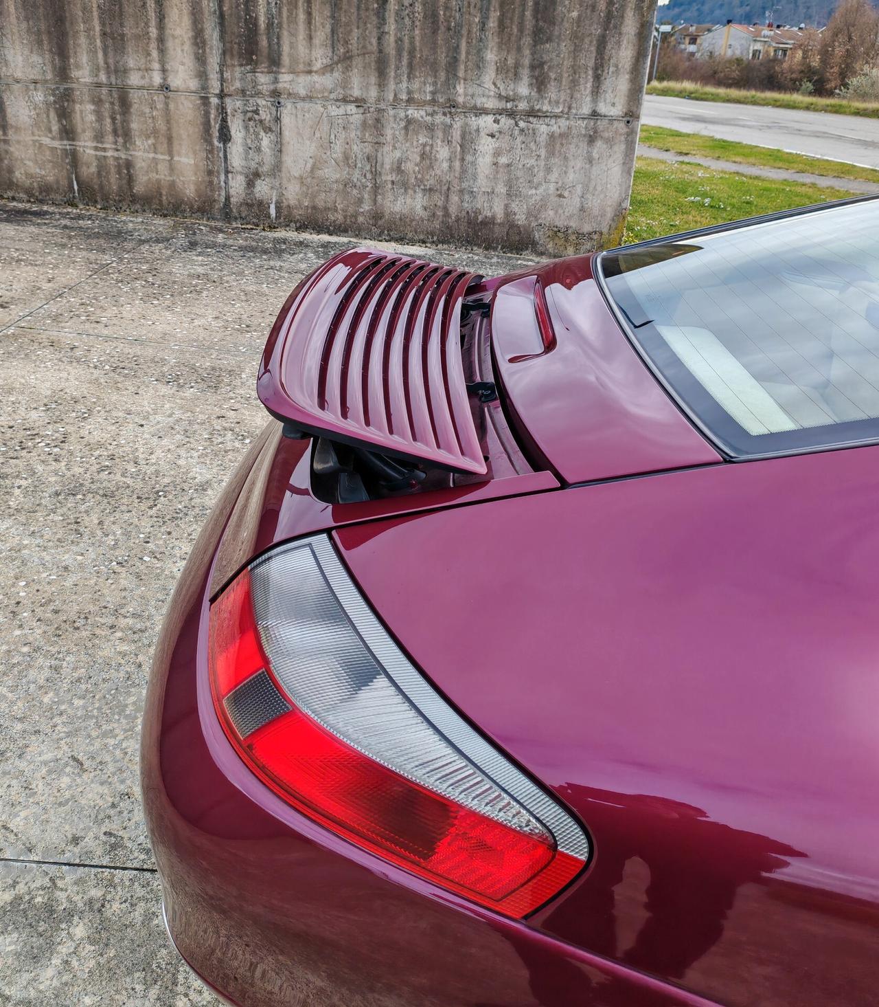 Porsche 911 996 Carrera