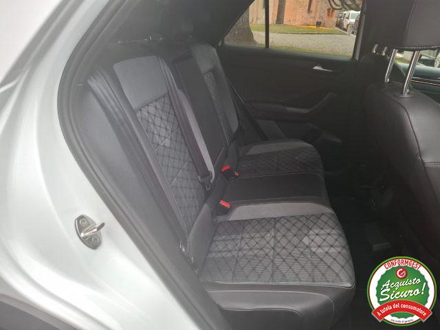 VOLKSWAGEN T-Roc 2.0 TDI SCR 150 CV DSG R-Line