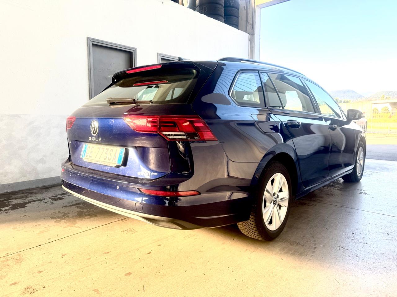 Volkswagen Golf Variant 1.0 eTSI EVO DSG Life