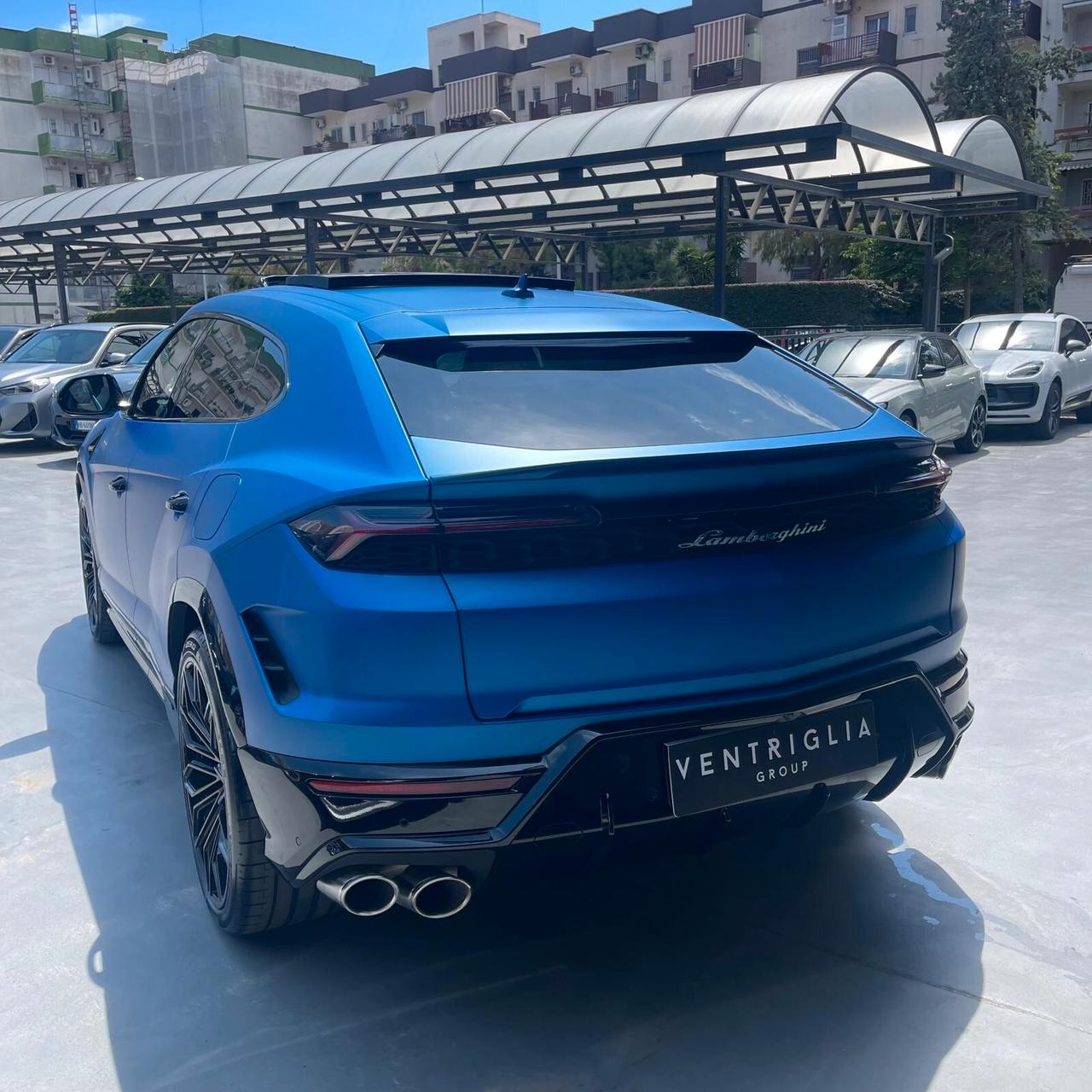 Lamborghini Urus 4.0 SE 2.000KM