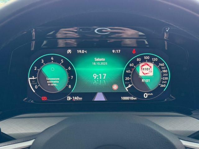 VOLKSWAGEN Golf 1.0 TSI Life